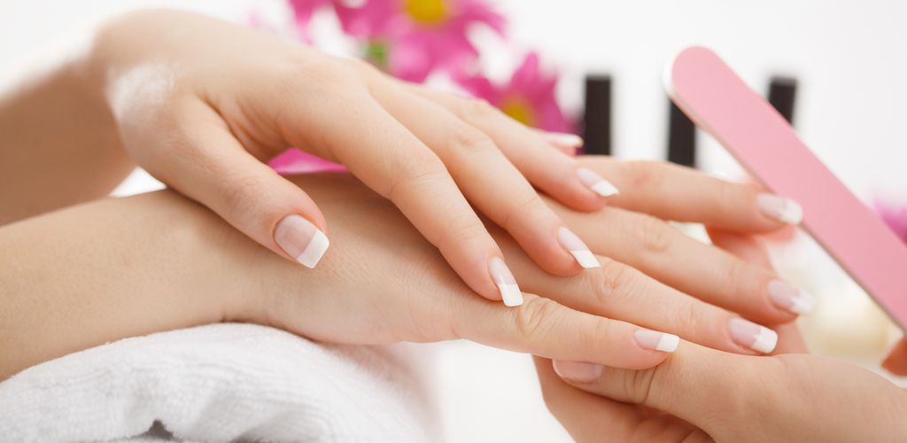 Manicure hybrydowy Michałowice